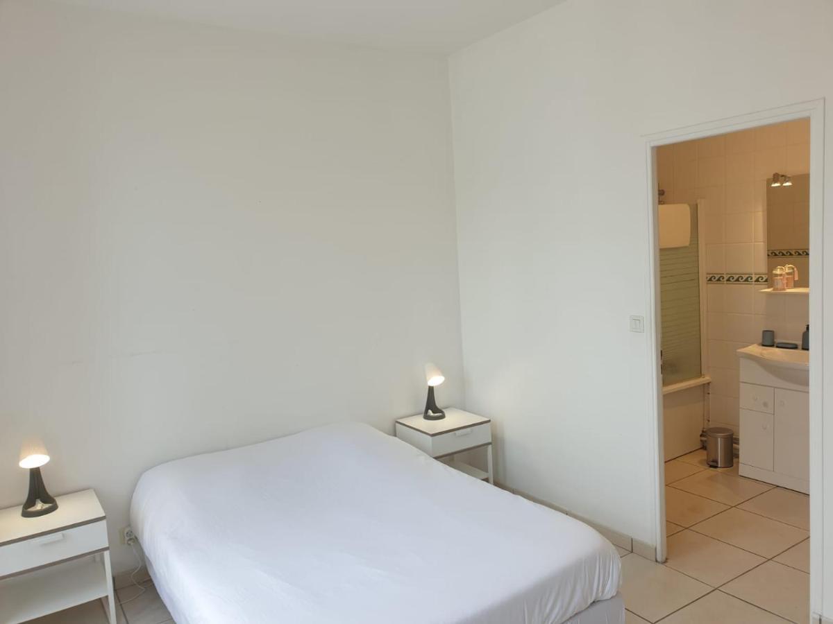 Maison 150M2 Jardin A Louer En Entier, Bordeaux Centre Chartrons, 3 Chambres 3 Salles De Bains 1 Canape-Lit Llllnumero De Telephone Dans L'Annonce Si Questionlll Exterior foto
